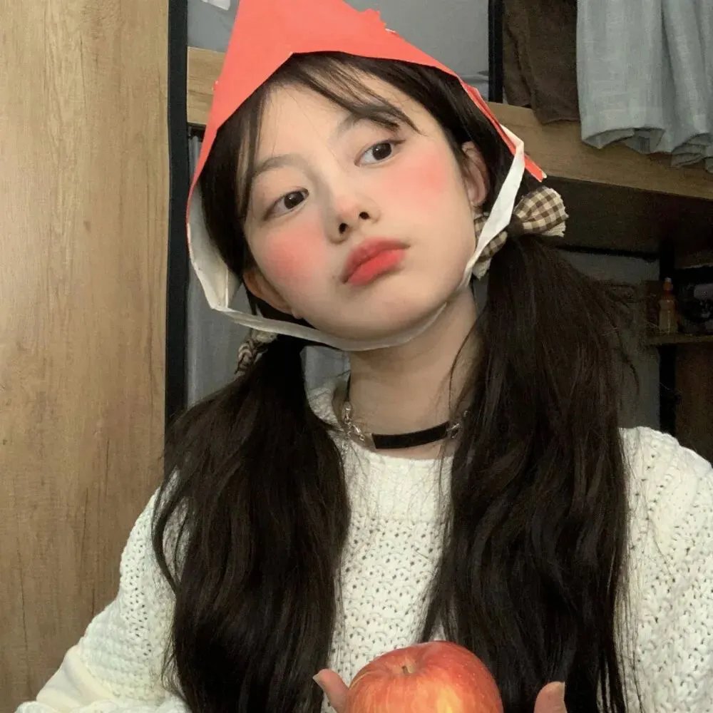 提剑映桃花